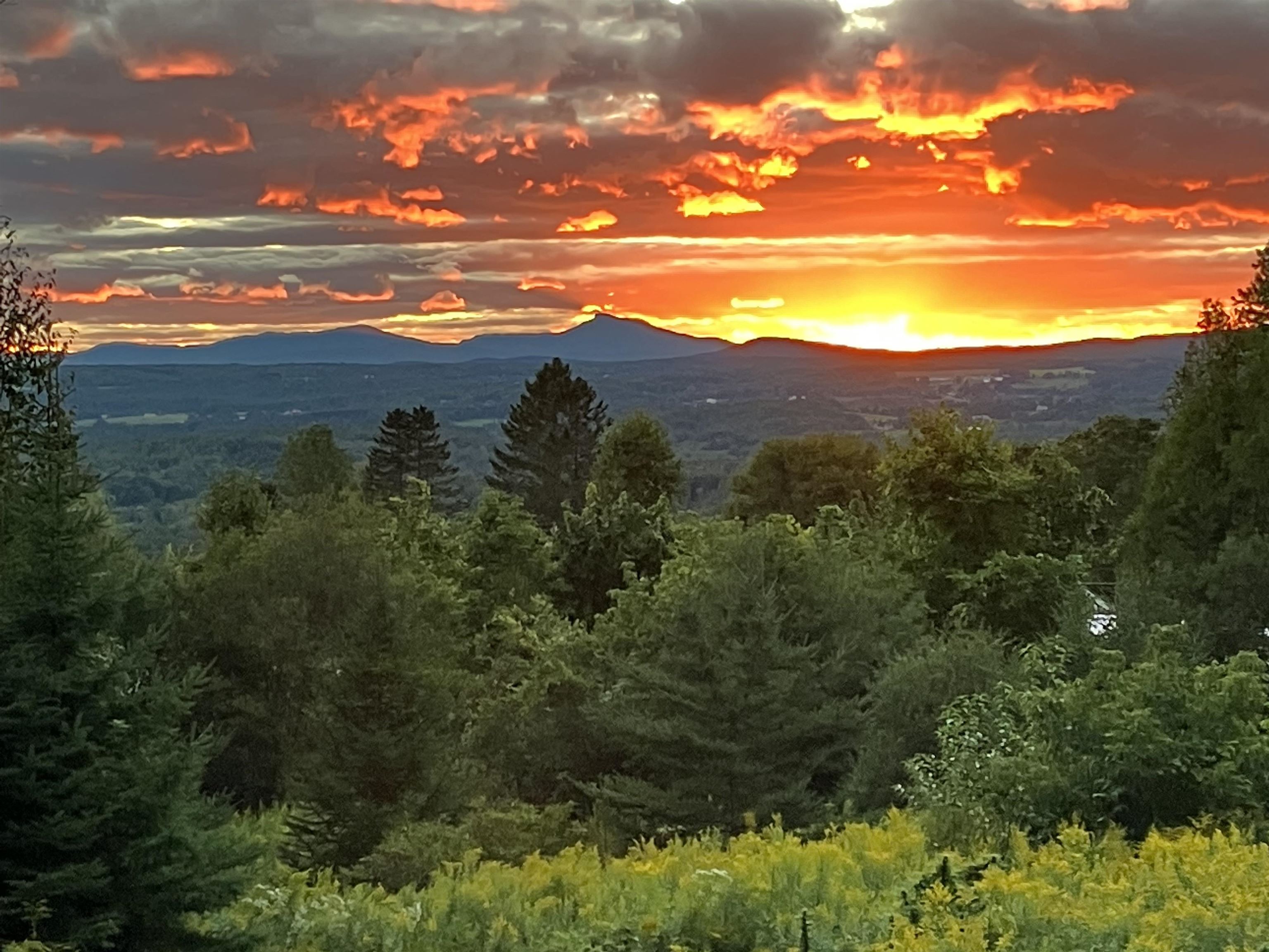 806 Maple Hill Road Plainfield, VT 05667 - Photo 1 of 60