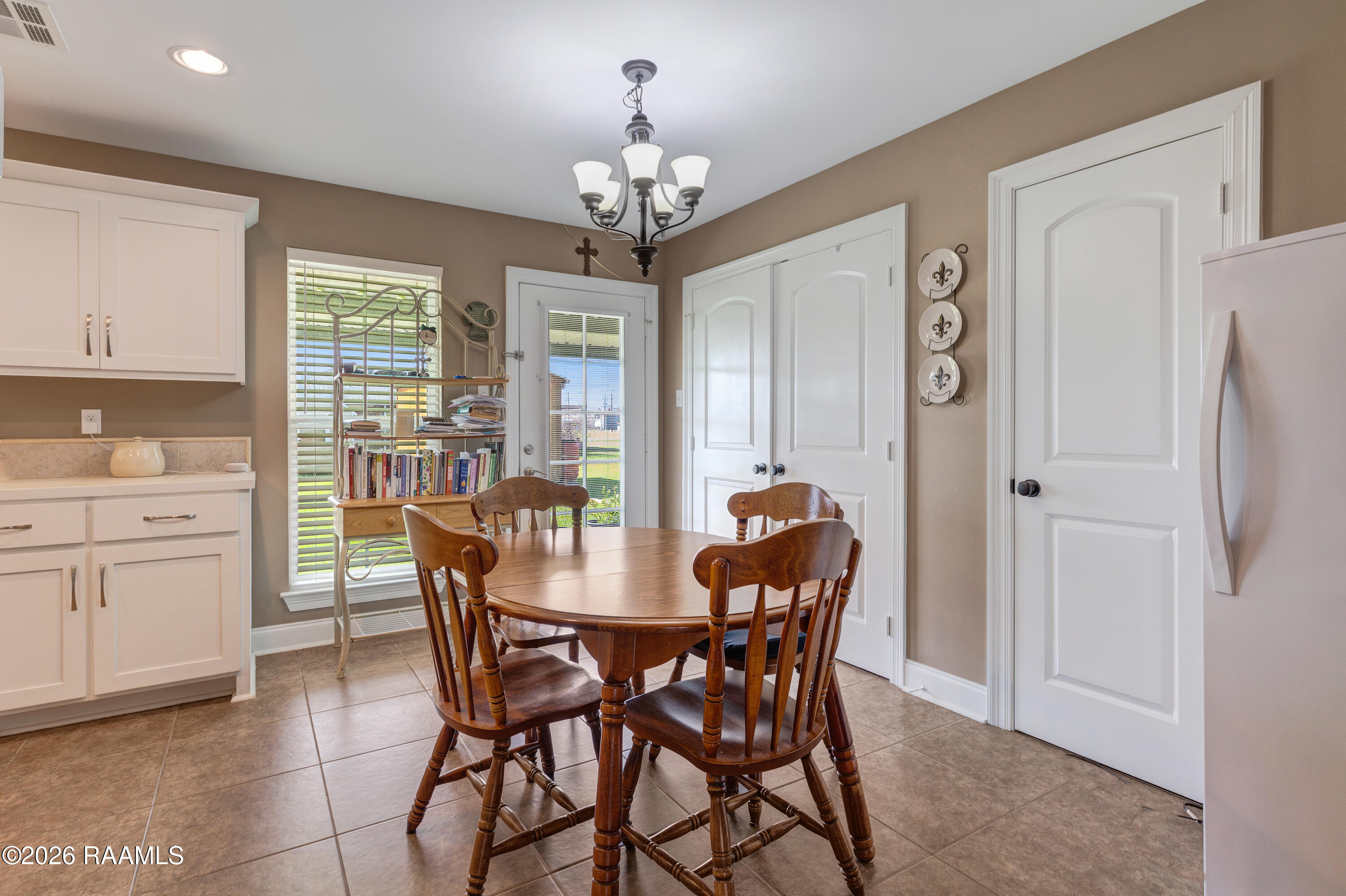 108 Marjorie Street Rayne, LA 70578 - Photo 4 of 15 108 Marjorie Rayne-4