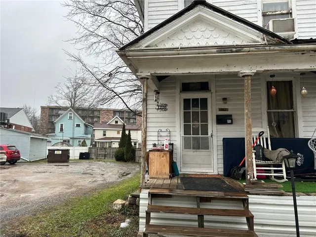 $28,900 | 1220 Railroad Street, Franklin, PA 16323