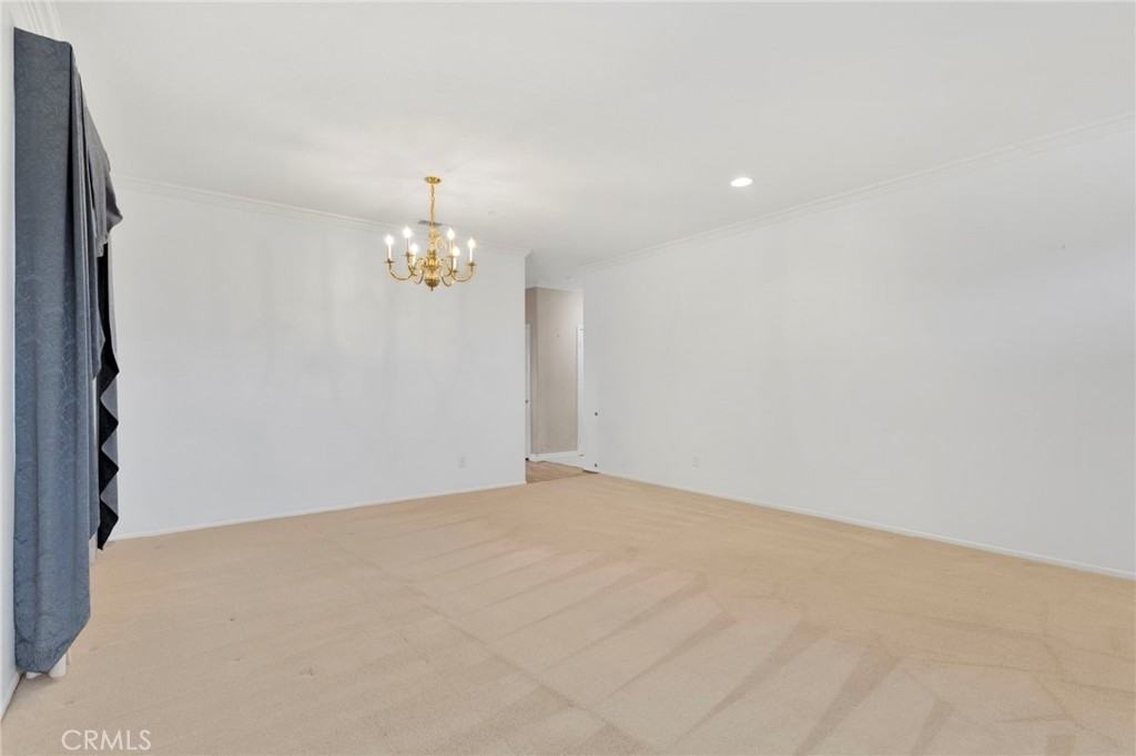 5725 Ridgemark Place Fontana, CA 92336 - Photo 14 of 68