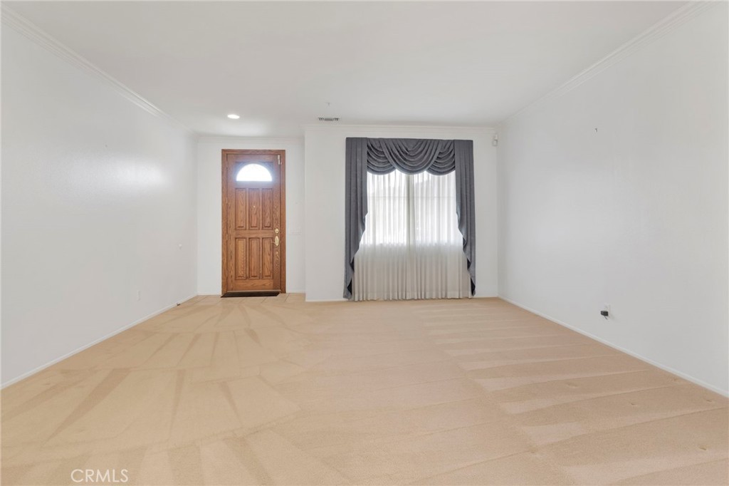 5725 Ridgemark Place Fontana, CA 92336 - Photo 15 of 68