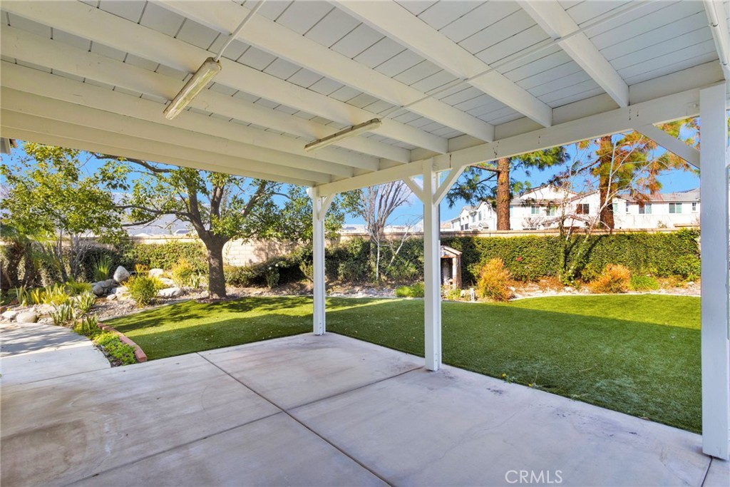 5725 Ridgemark Place Fontana, CA 92336 - Photo 44 of 68