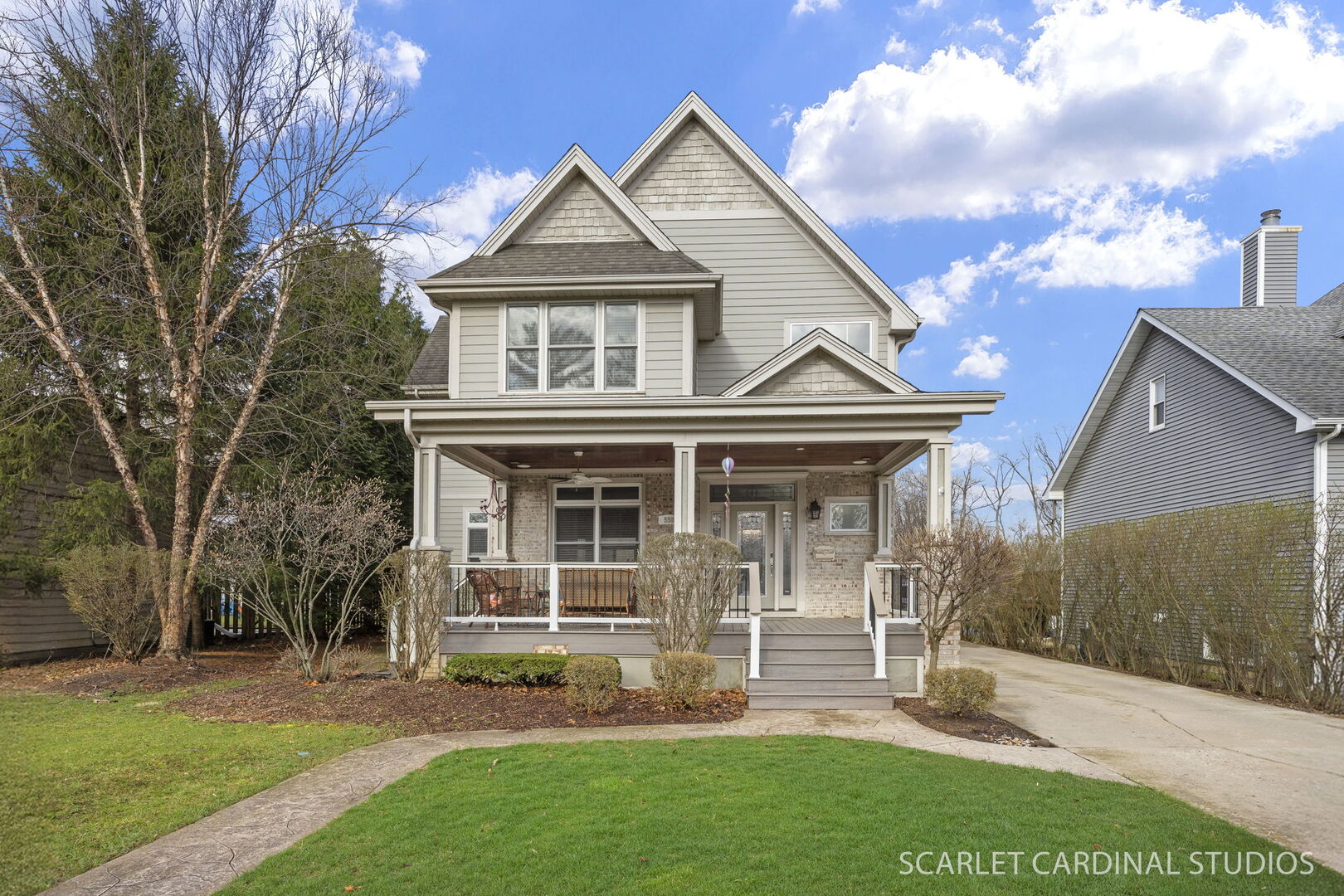 550 Edson Avenue Lombard, IL 60148 - Photo 1 of 32 front view of a house with a yard