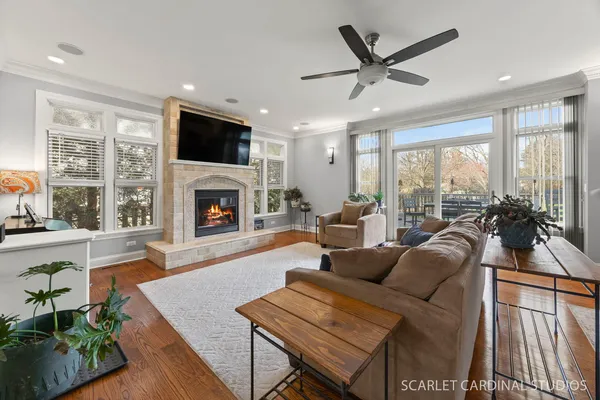$849,900 | 550 Edson Avenue, Lombard, IL 60148