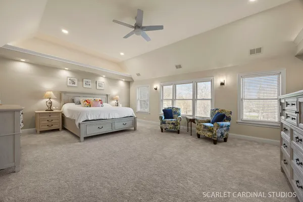 $849,900 | 550 Edson Avenue, Lombard, IL 60148
