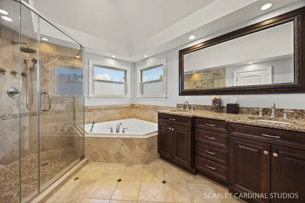 $849,900 | 550 Edson Avenue, Lombard, IL 60148