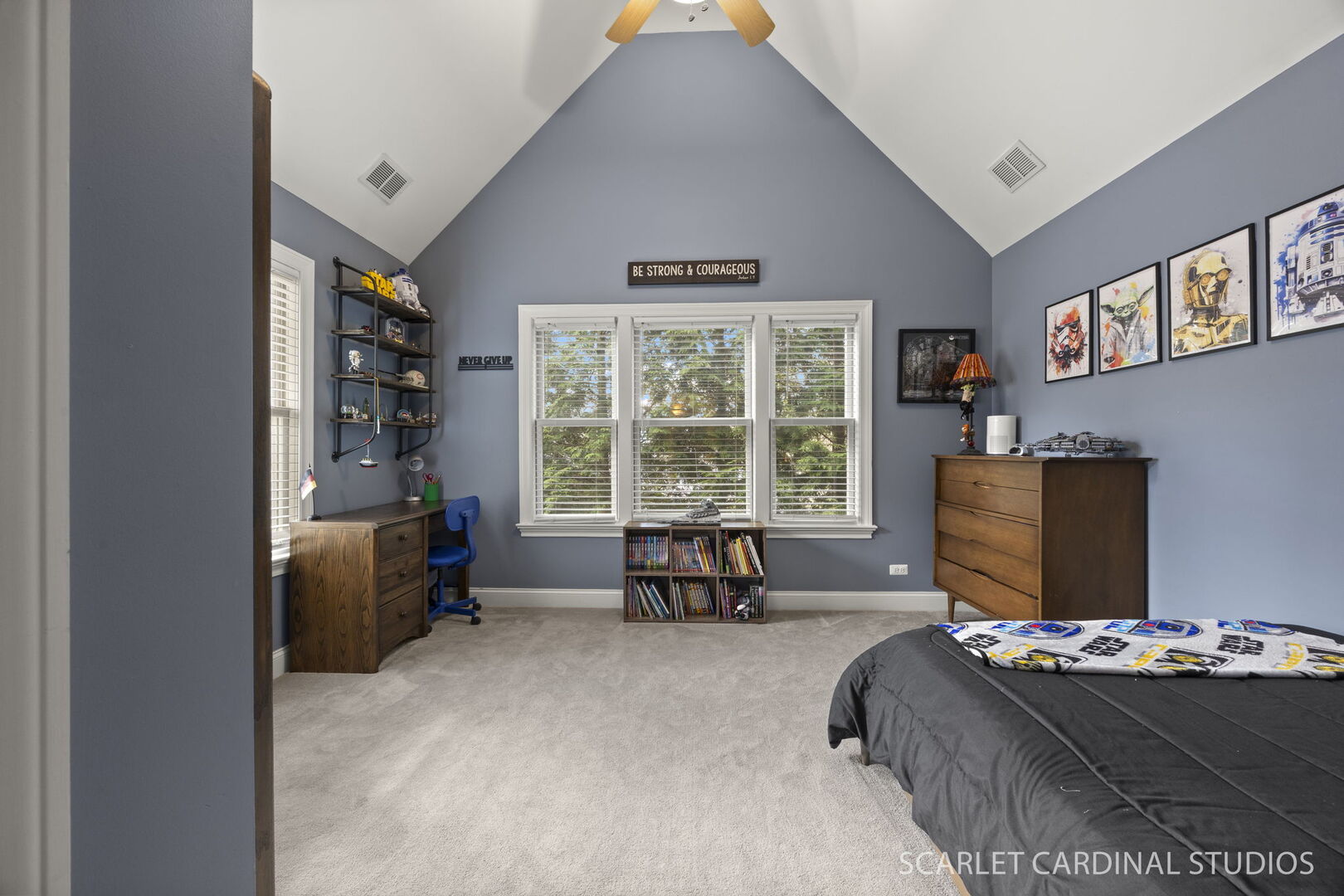 550 Edson Avenue Lombard, IL 60148 - Photo 24 of 32 a bedroom with bed and a window