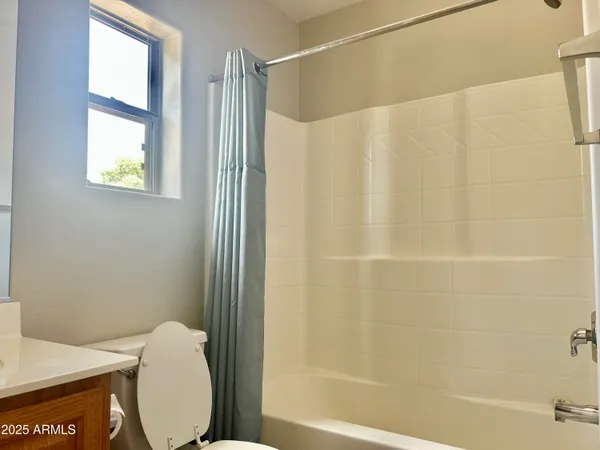 $1,995 | 3678 East Waite Lane, Gilbert, AZ 85295