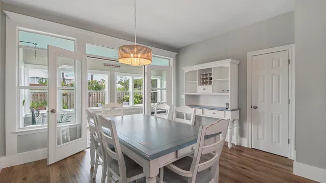 $689,900 | 590 Calle Escada, Santa Rosa Beach, FL 32459