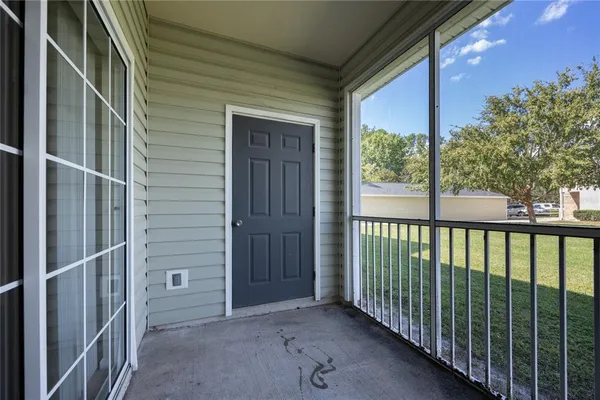 $146,500 | 4872 Northwest 42nd Road, Unit 105, Gainesville, FL 32606