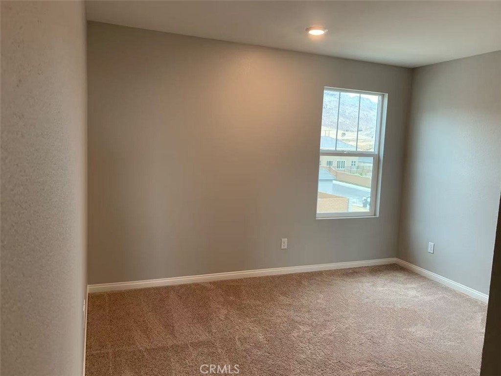 7453 Grazing Lane Riverside, CA 92507 - Photo 16 of 27
