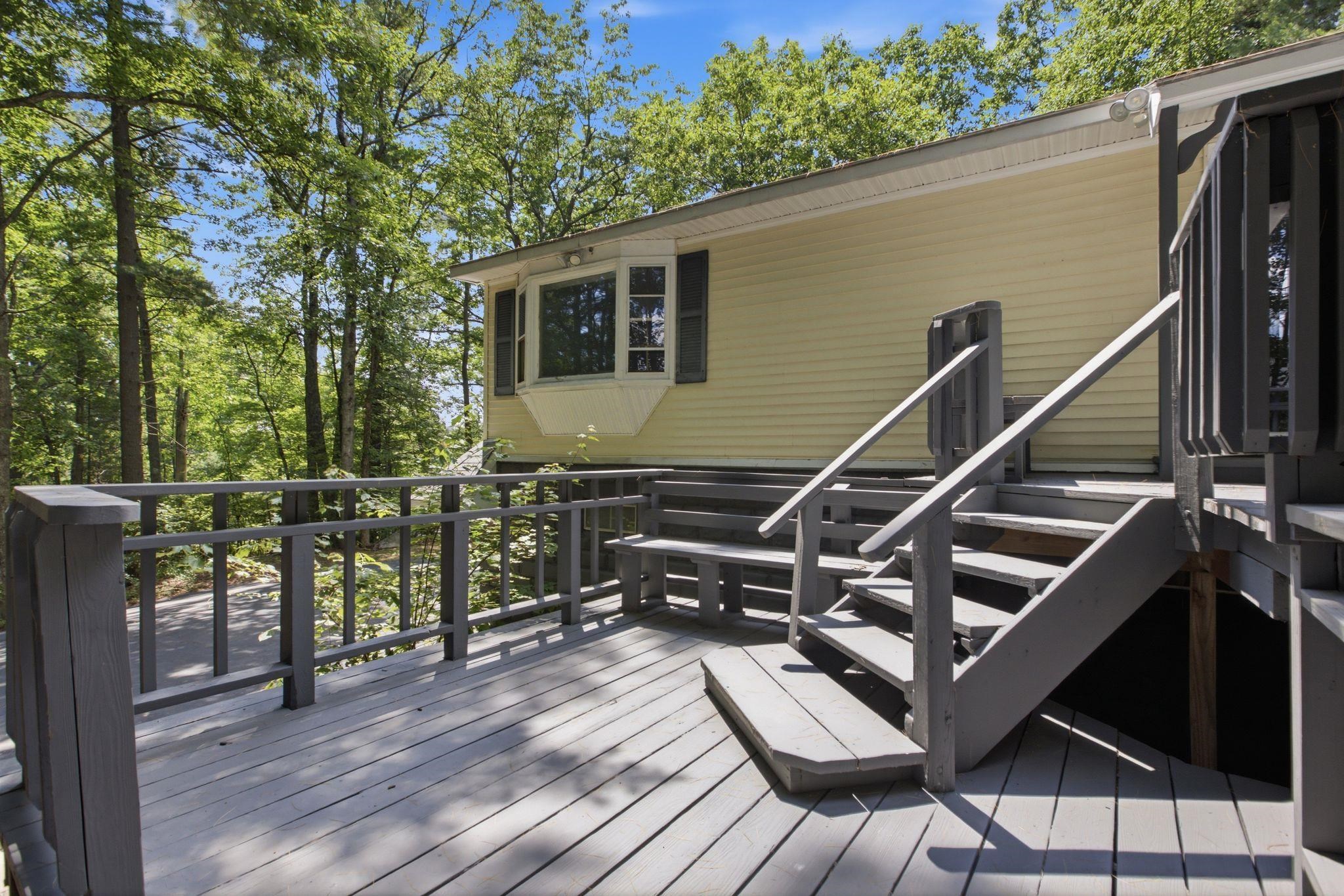 37 Hall Road Londonderry, NH 03053 - Photo 14 of 20