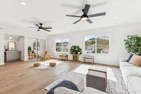 $1,475,000 | 113 Greenridge Court, Petaluma, CA 94952