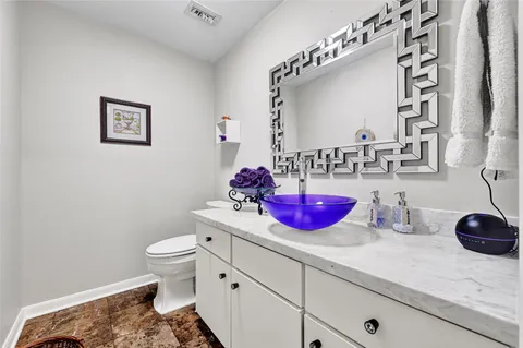 $999,000 | 43 Legend Lane, Houston, TX 77024