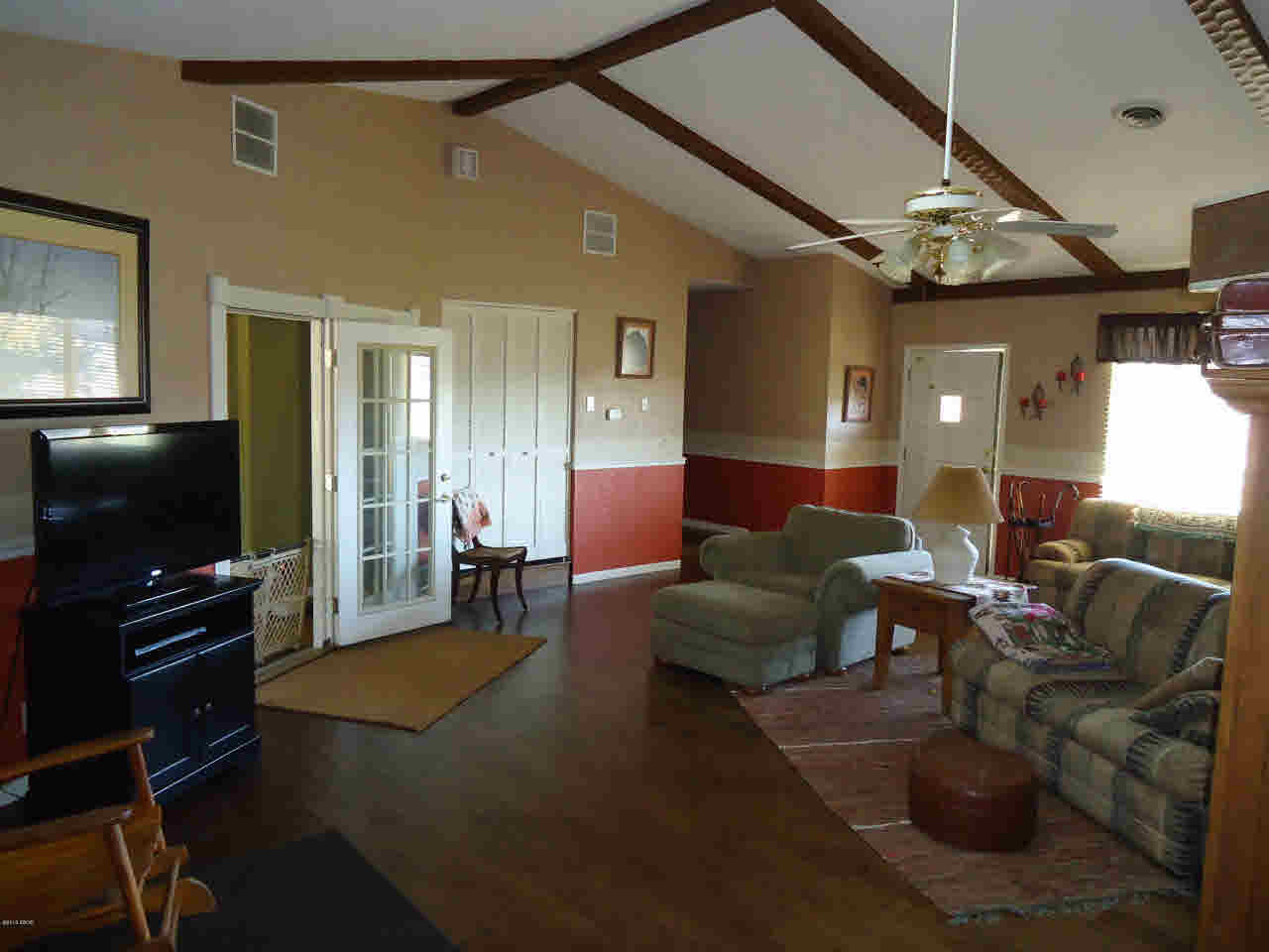 4669 County Farm Road Salem, IL 62881 - Photo 2 of 20