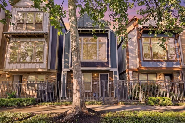 $2,450 | 1816 Dennis Street, Houston, TX 77004