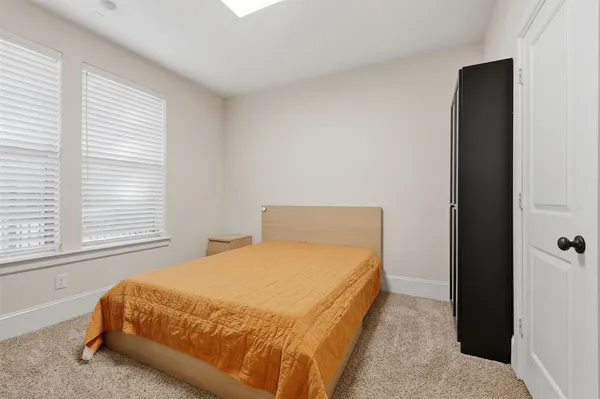 $2,450 | 1816 Dennis Street, Houston, TX 77004