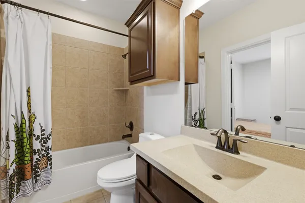 $2,450 | 1816 Dennis Street, Houston, TX 77004