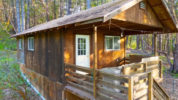 $499,000 | 8000 Simmerly Ranch Road, Covelo, CA 95428