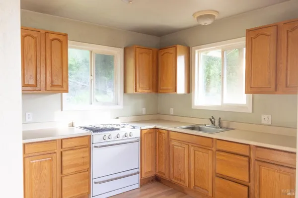 $499,000 | 8000 Simmerly Ranch Road, Covelo, CA 95428