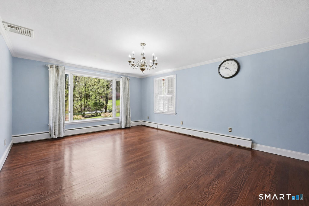 54 Kenmore Road Bloomfield, CT 06002 - Photo 26 of 40