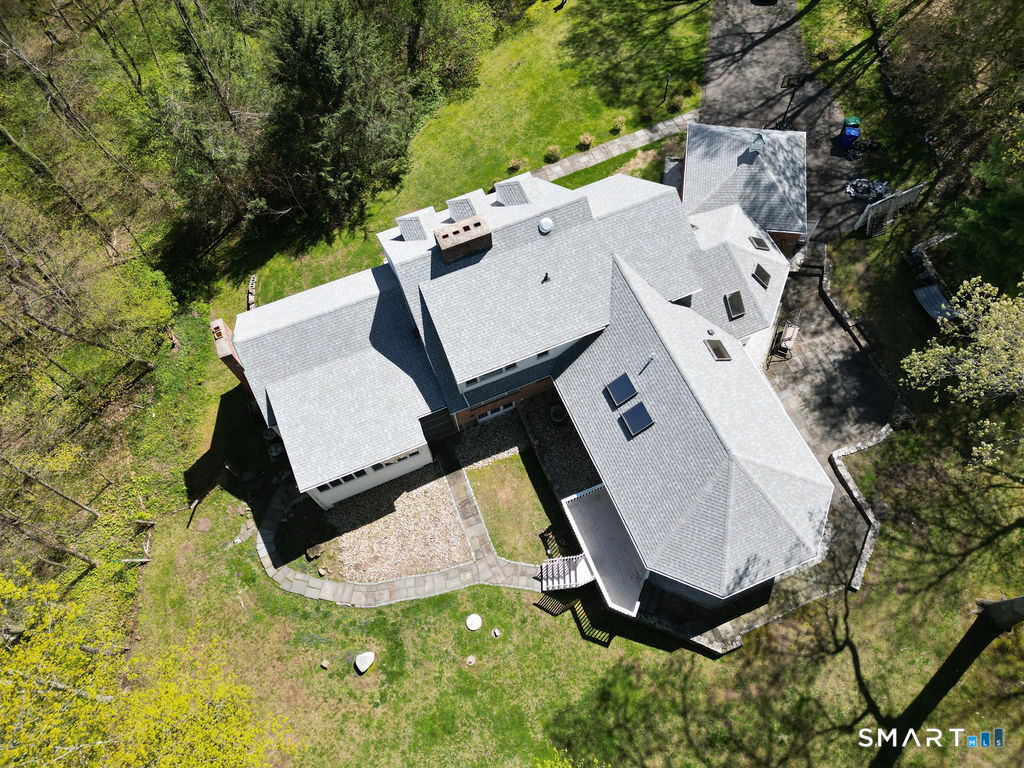 54 Kenmore Road Bloomfield, CT 06002 - Photo 33 of 40