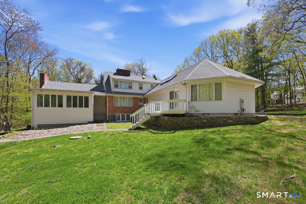 54 Kenmore Road Bloomfield, CT 06002 - Photo 37 of 40