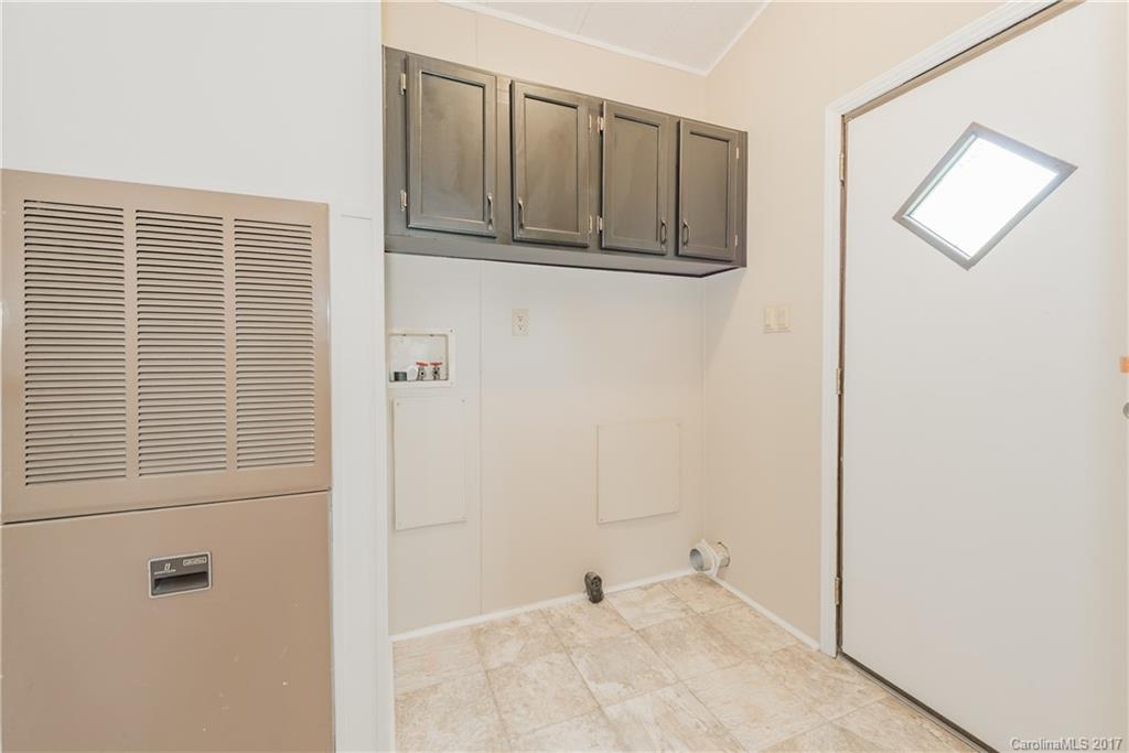 3995 Biggers Road Clover, SC 29710 - Photo 14 of 24