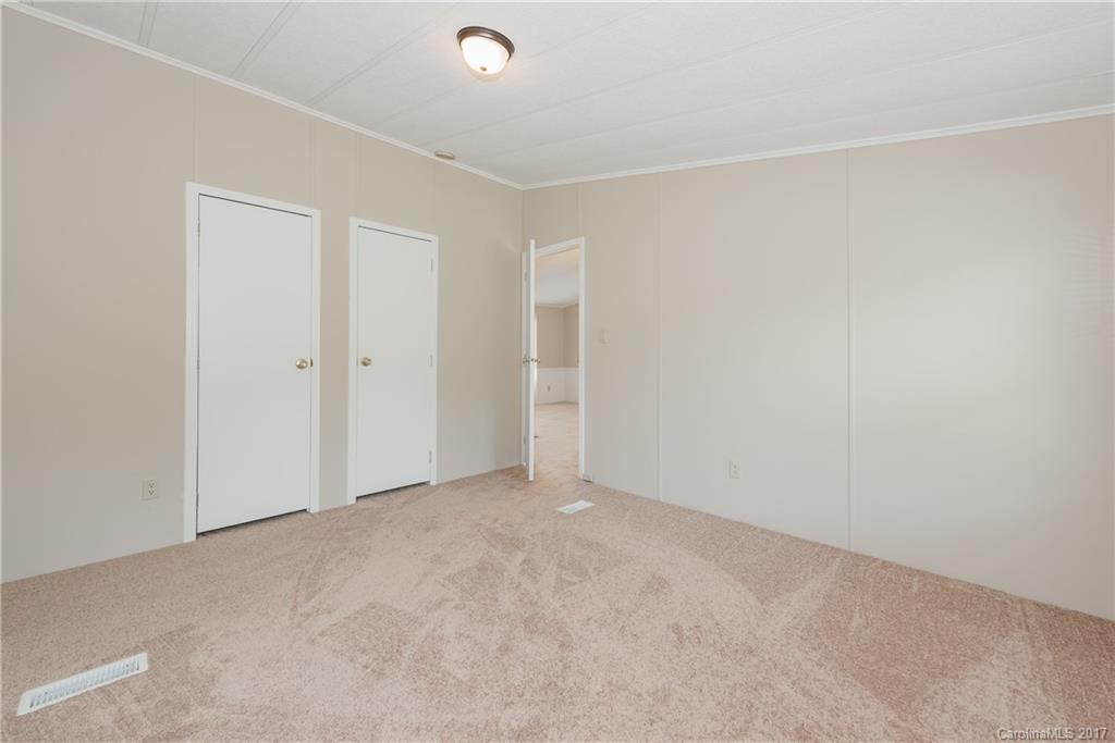 3995 Biggers Road Clover, SC 29710 - Photo 21 of 24