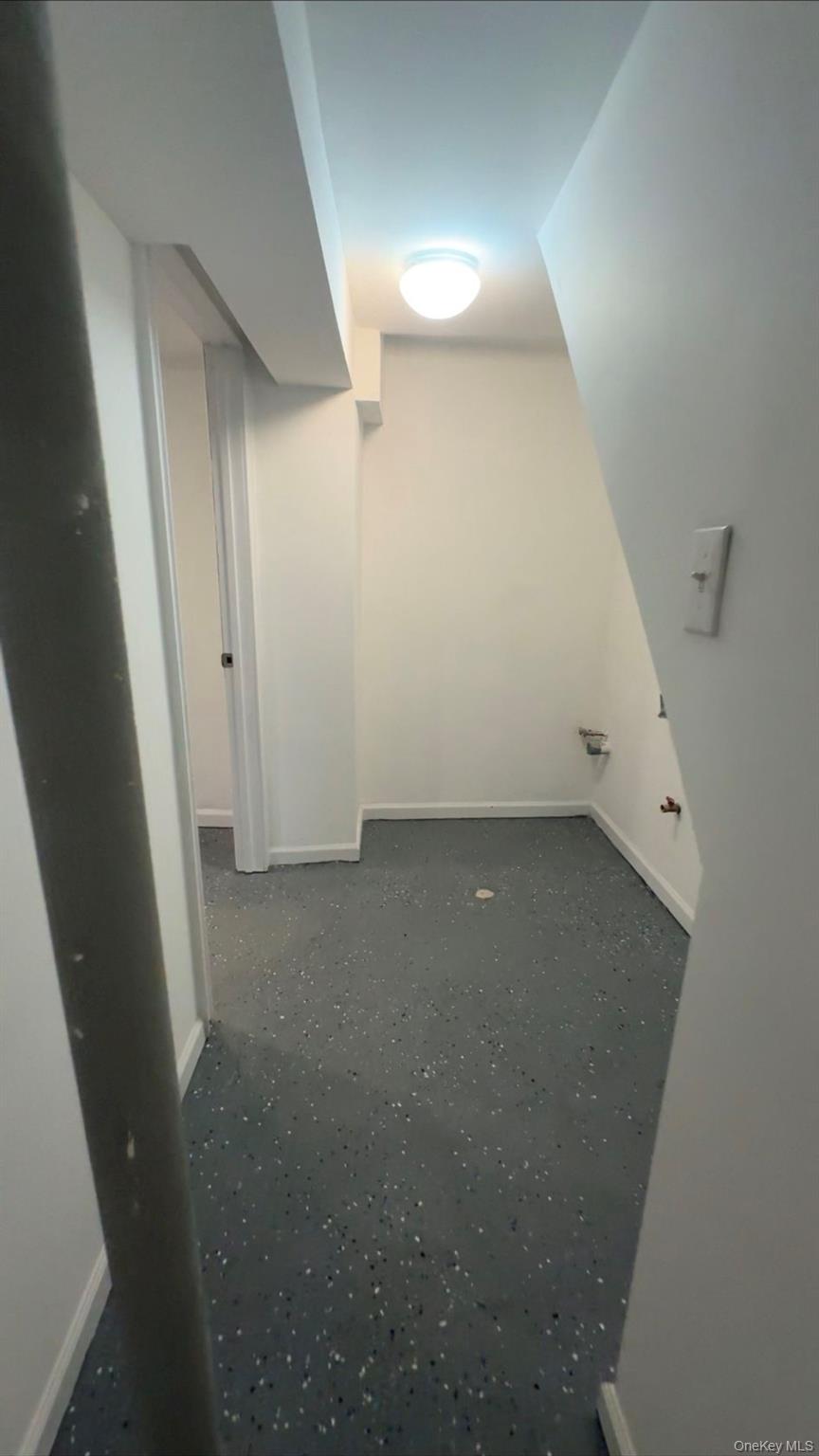 259-07 147th Road Queens, NY 11422 - Photo 18 of 27