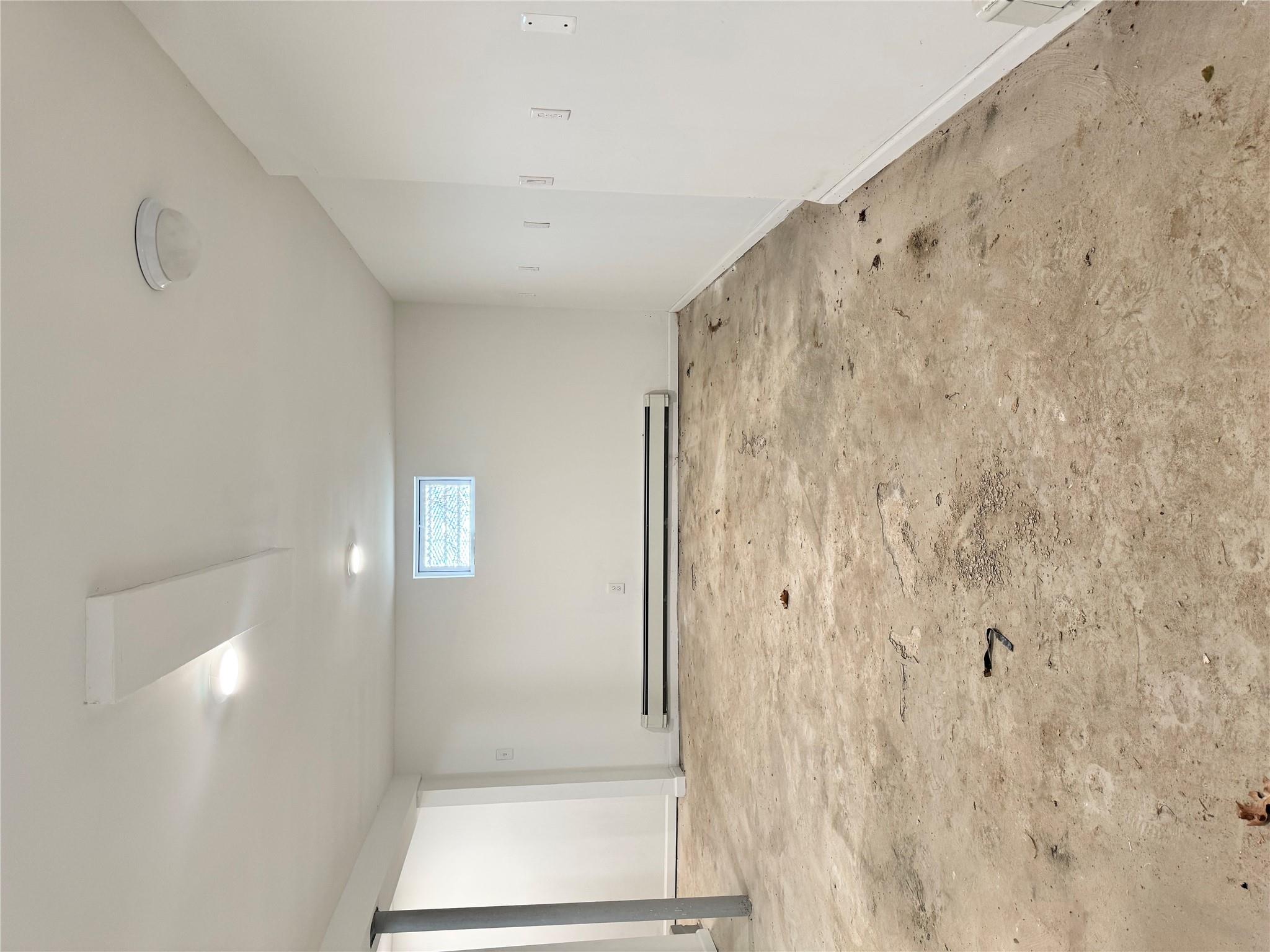 259-07 147th Road Queens, NY 11422 - Photo 19 of 24