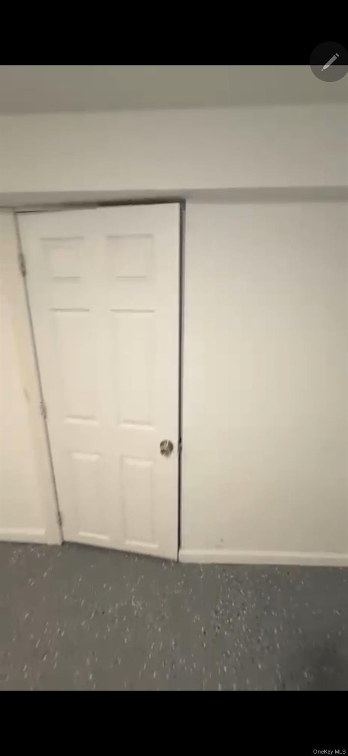 259-07 147th Road Queens, NY 11422 - Photo 20 of 27