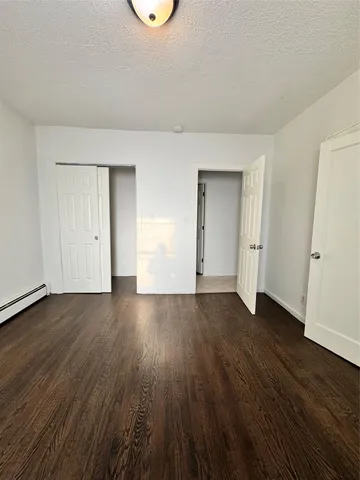 $860,000 | 259-07 147th Road | Rosedale