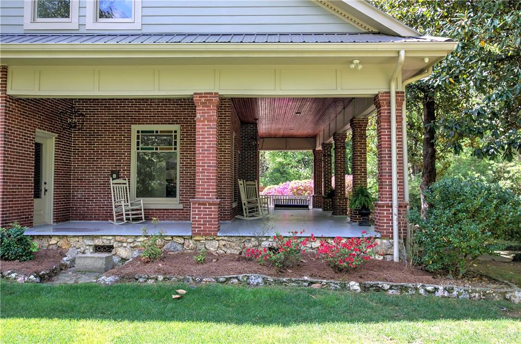 421 Boulevard Heights Calhoun, GA 30701 - Photo 12 of 96