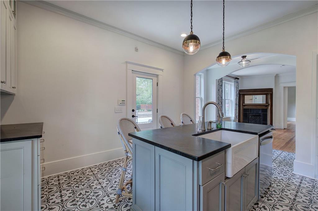 421 Boulevard Heights Calhoun, GA 30701 - Photo 25 of 96