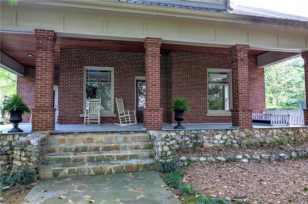 421 Boulevard Heights Calhoun, GA 30701 - Photo 3 of 96 a front view of a house with a garage