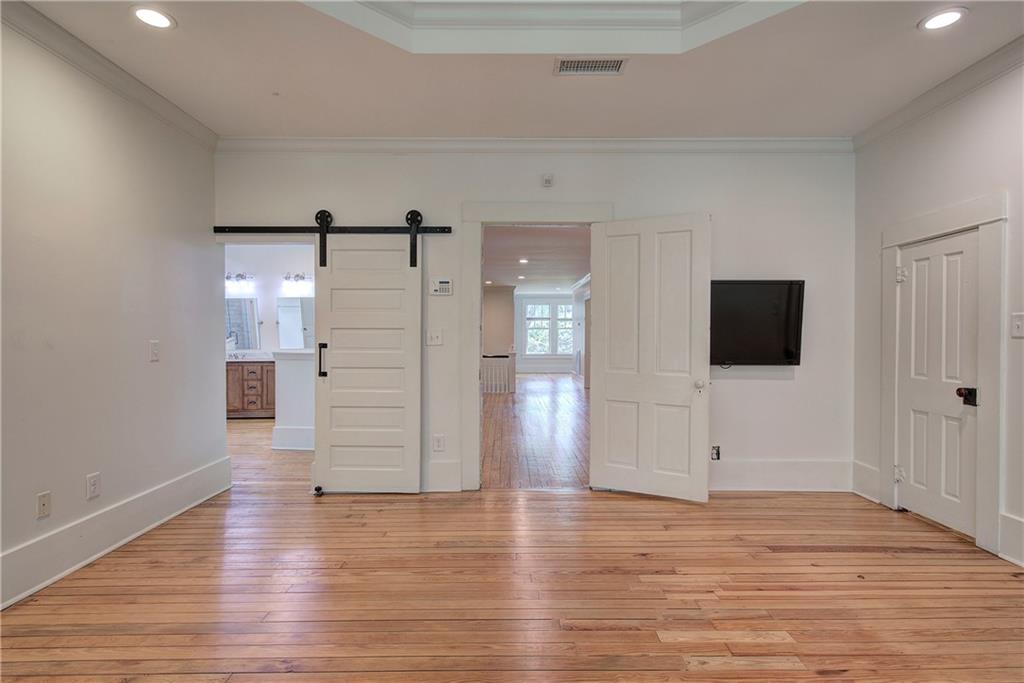 421 Boulevard Heights Calhoun, GA 30701 - Photo 47 of 96 a view of a livingroom with wooden floor