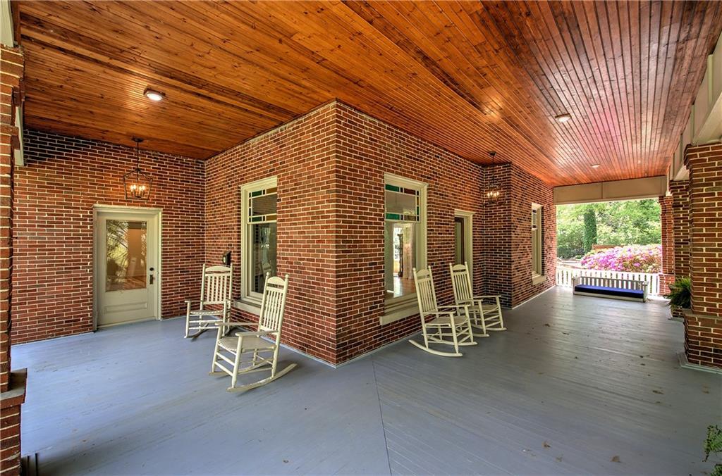 421 Boulevard Heights Calhoun, GA 30701 - Photo 6 of 96