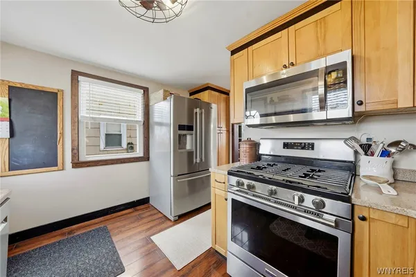 $199,900 | 14 Ladner Avenue, Buffalo, NY 14220