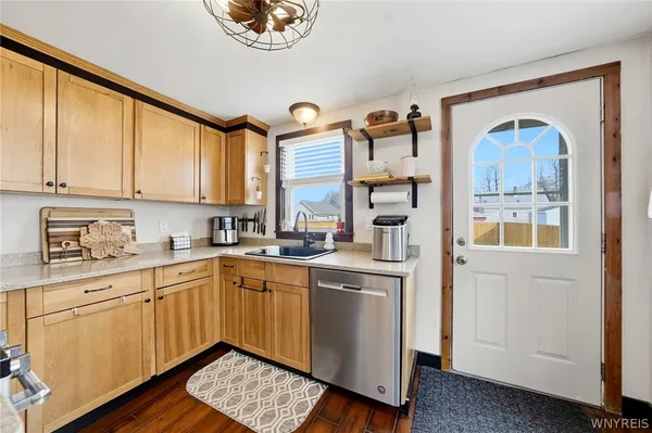 $199,900 | 14 Ladner Avenue, Buffalo, NY 14220