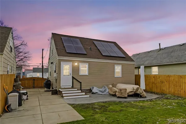 $199,900 | 14 Ladner Avenue, Buffalo, NY 14220