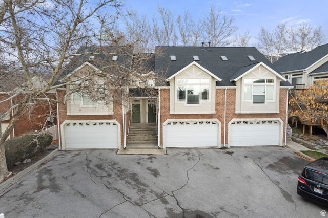 41 East 2200th Street South Bountiful, UT 84010 - Photo 3 of 28