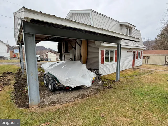 $160,000 | 125 Meadow Street, Rockhill Furnace, PA 17249