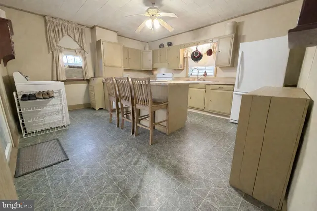 $160,000 | 125 Meadow Street, Rockhill Furnace, PA 17249