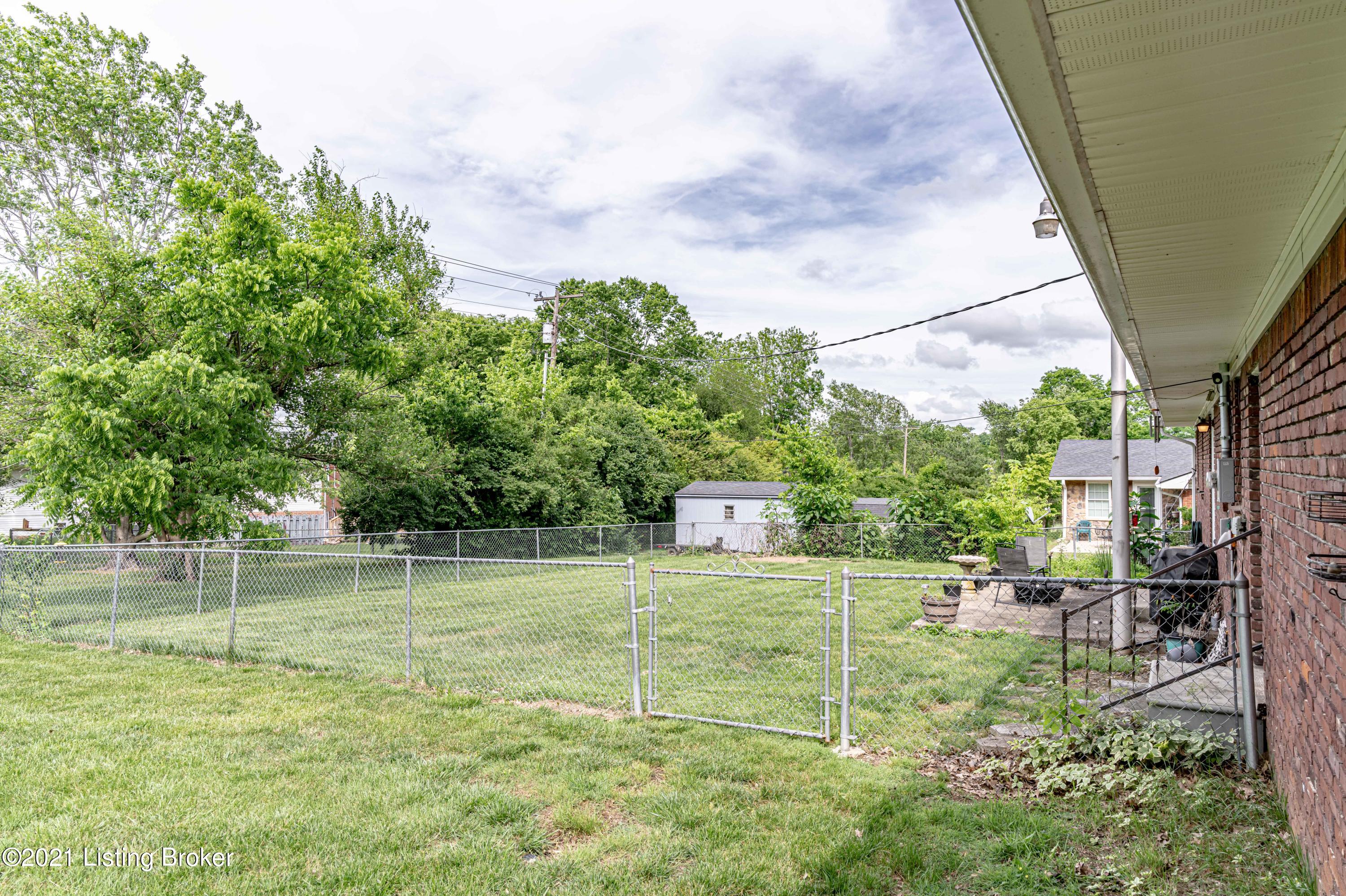 409 Springhill Road Danville, KY 40422 - Photo 38 of 52 DSC09856