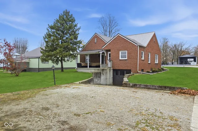 $165,000 | 302 North Jefferson Street, Rockville, IN 47872