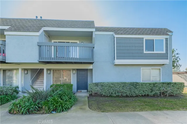 $3,500 | 75 Firwood, Irvine, CA 92604