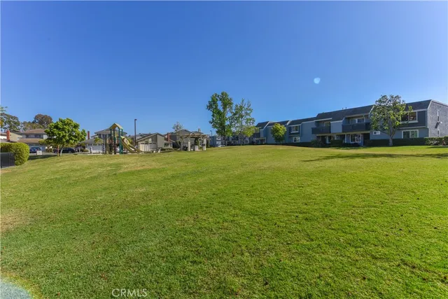 $3,500 | 75 Firwood, Irvine, CA 92604