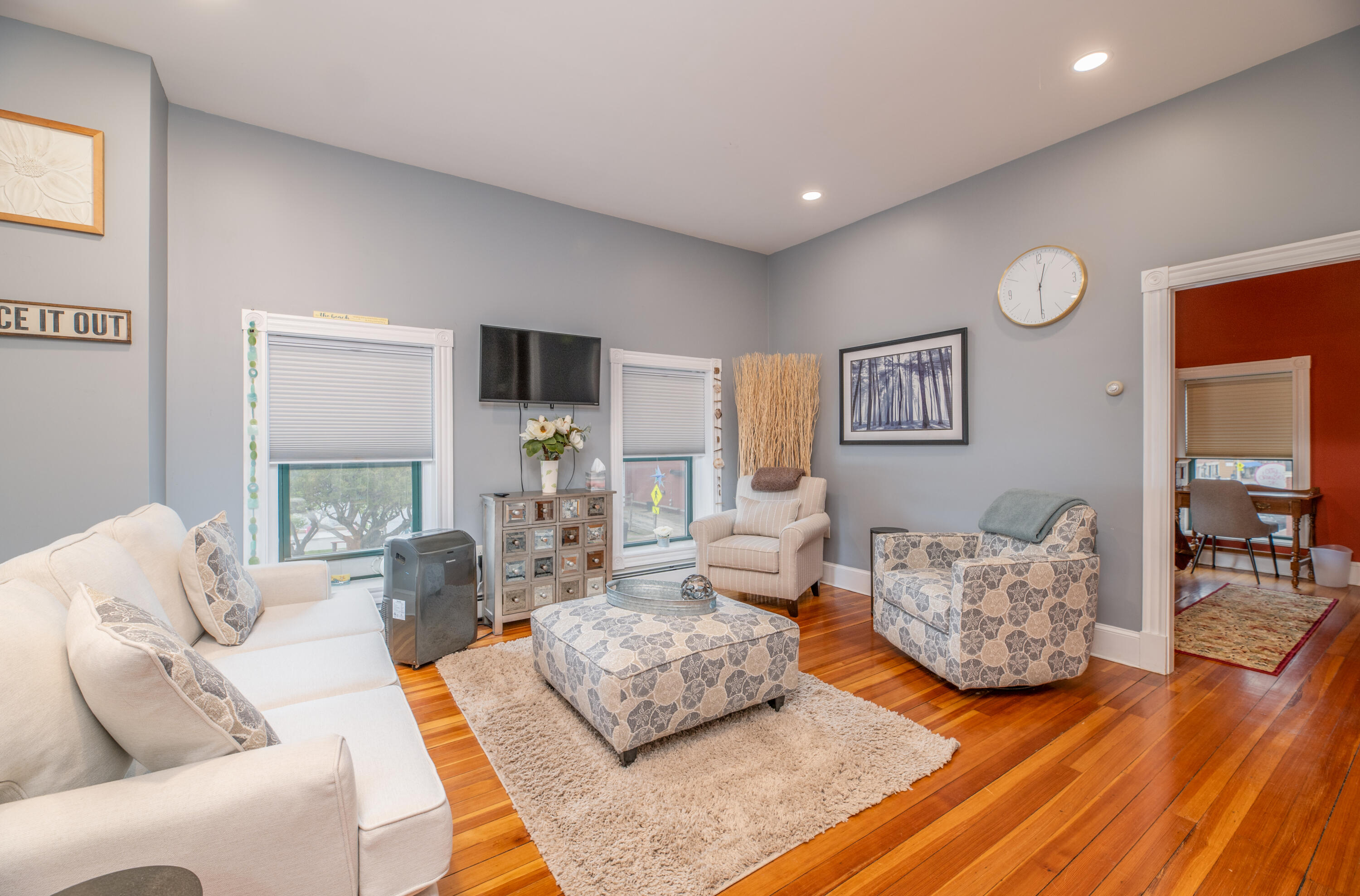 89 Water Street, Unit 2 Hallowell, ME 04347 - Photo 2 of 30 Livingroom