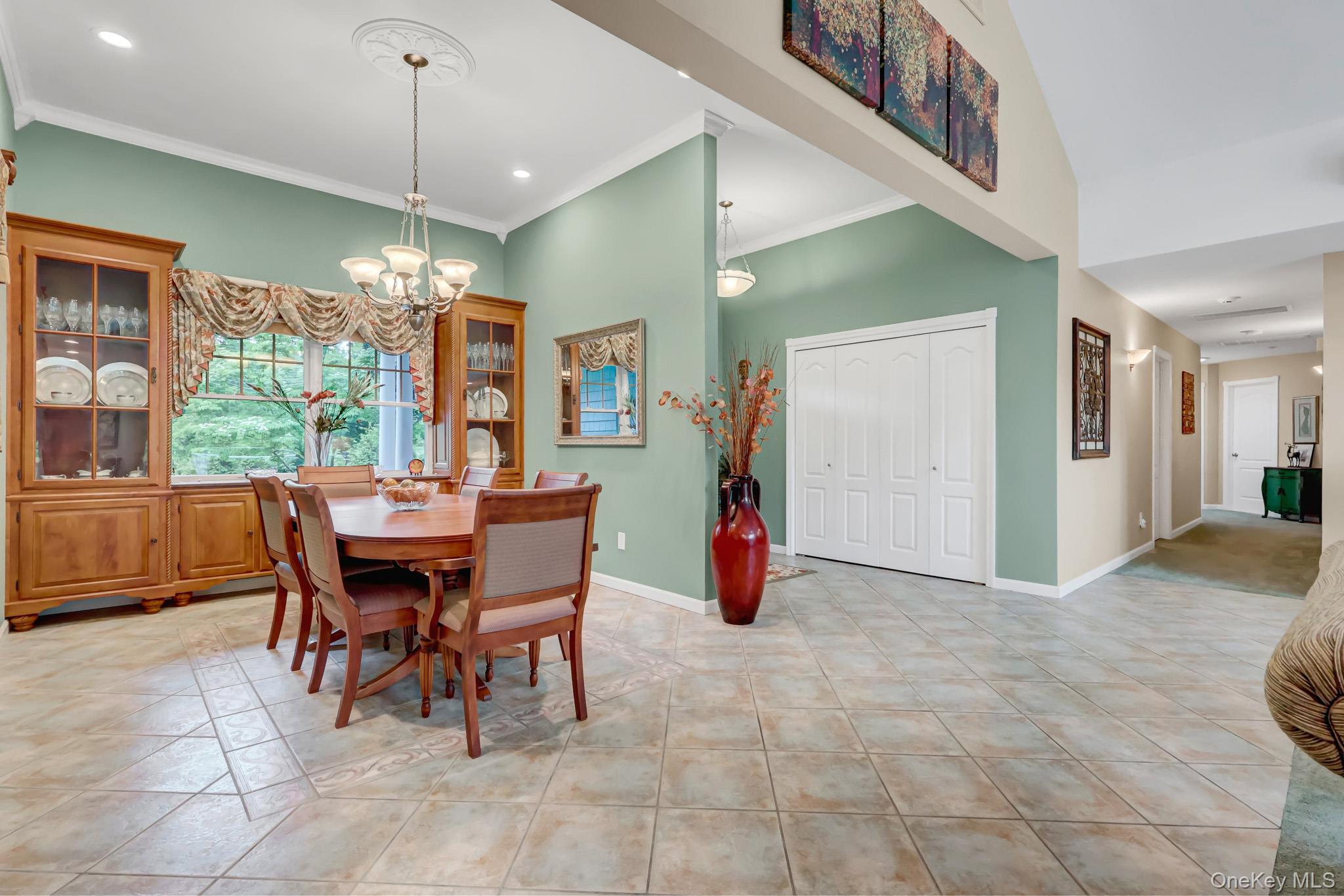 71 Dyke Road Setauket, NY 11733 - Photo 13 of 47
